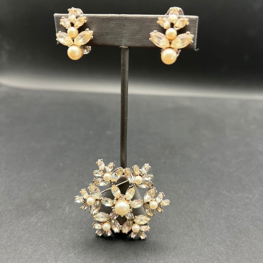 Vintage Demi Parure Earrings Brooch Faux Pearl Rhinestone Silvertone Jewelry Set